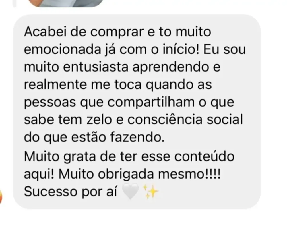Mensagem de aluna emocionada logo no início do curso, agradecendo pelo conteúdo